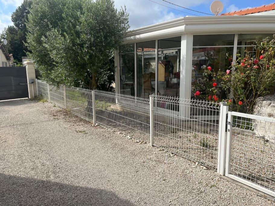 Charmante Maison Au Calme Роаян Екстериор снимка